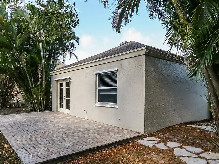 5537 Pebble Brook Ln — Photo 14