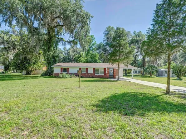 2429 County Road 451, Lake Panasoffkee, FL 33538
