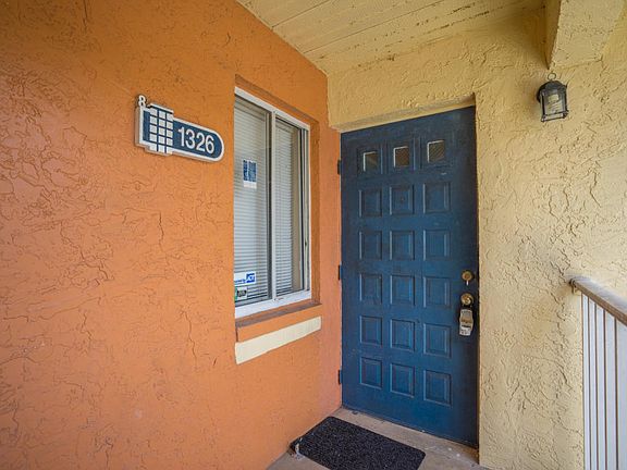 2nd image of 1326 The Pointe Dr #1326
