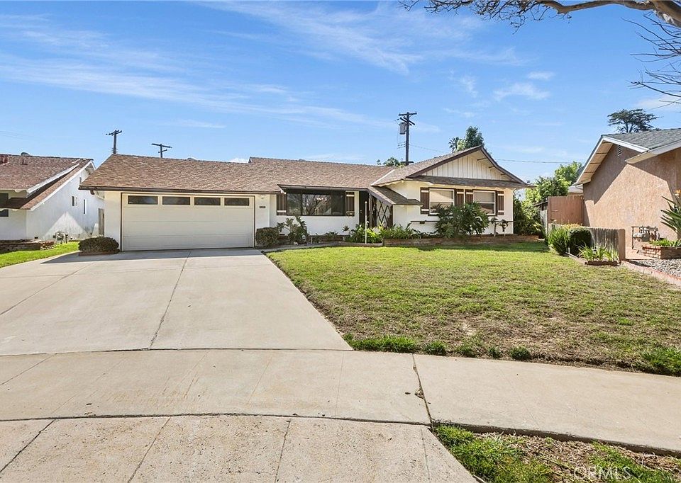 1st image of 22116 Hemmingway St