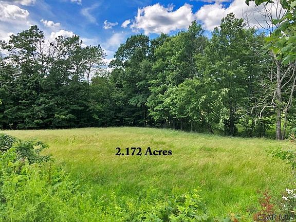 3rd image of 710 Basin Dr