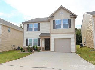 9527 Hanberry Blvd, Charlotte, NC 28213
