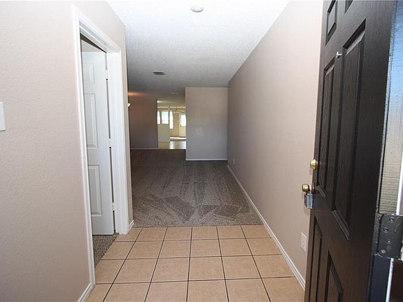 2nd image of 528 Riverflat Dr