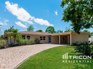 1228 Doris Dr, Sarasota, FL 34243