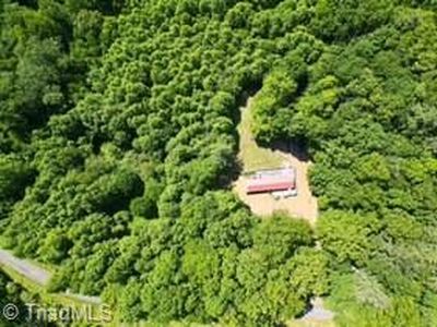 4885 Groundhog Mountain Rd, Hillsville, VA, 24343