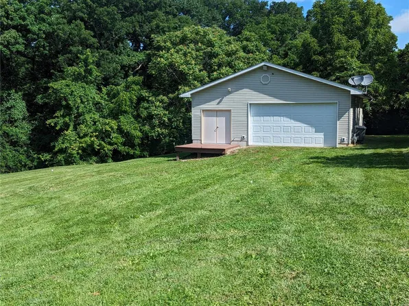 23230 Timber Ln, Elsah, IL 62028