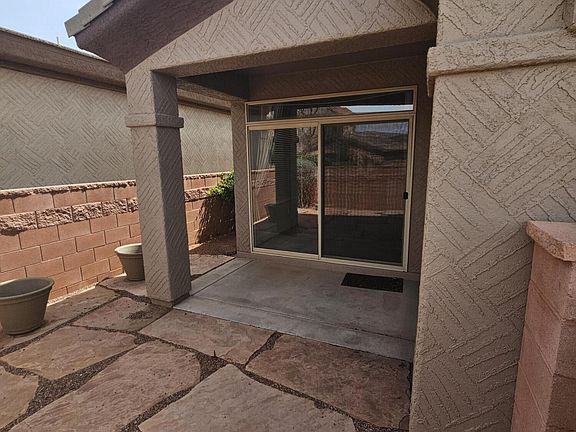 5th image of 2101 N Sandsage Ave
