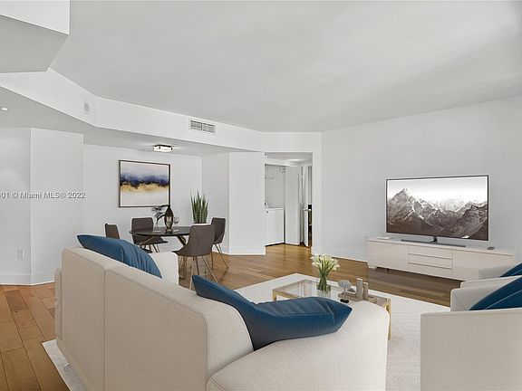 5th image of 1330 West Ave APT 2211