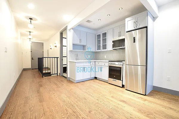 Rented by null | media 2