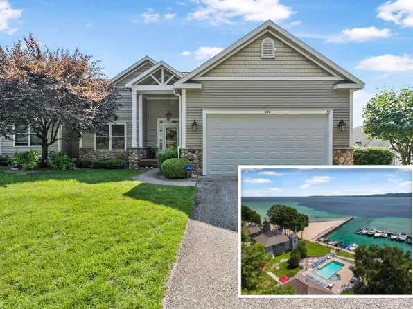 898 N Bay Cliff Dr #25, Suttons Bay, MI 49682