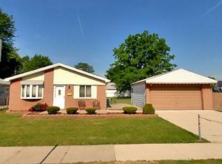 6840 Janet St, Taylor, MI 48180