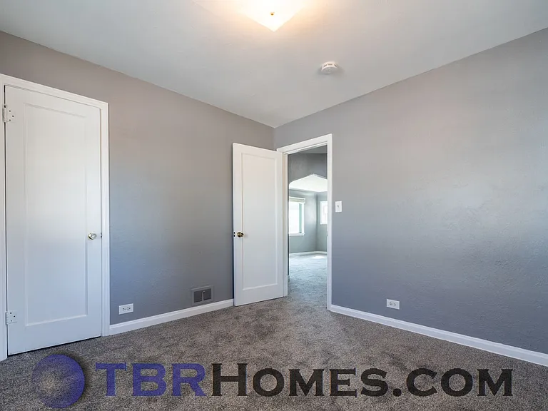 4285 S Delaware St — Photo 8