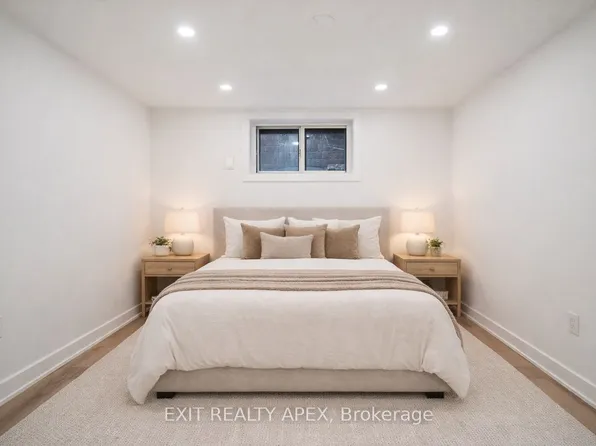 343 Greenwood Ave, Toronto, ON