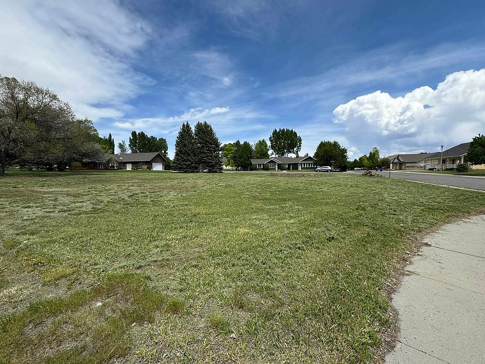 1st image of Westchester Cir