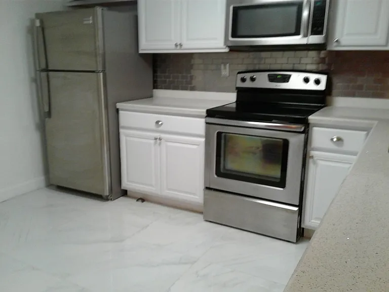 815 SW 113th Way #815 — Photo 18