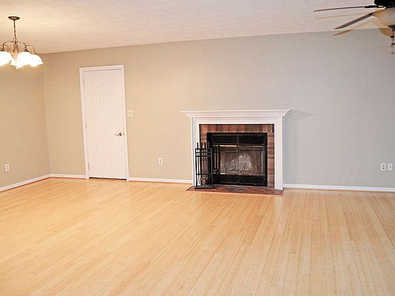 3rd image of 4327 Bufflehead Dr