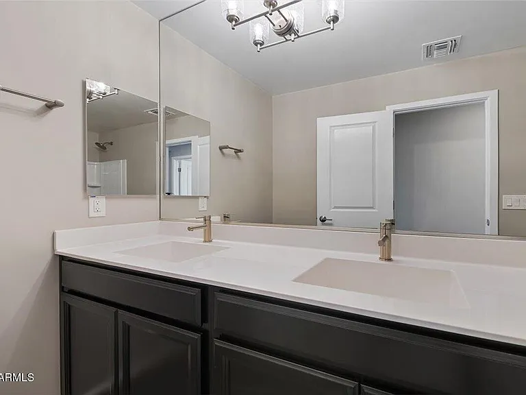 1250 N Abbey Ln #200 — Photo 29
