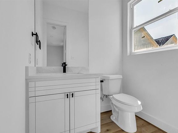3rd image of 1234 E 23rd St #1228