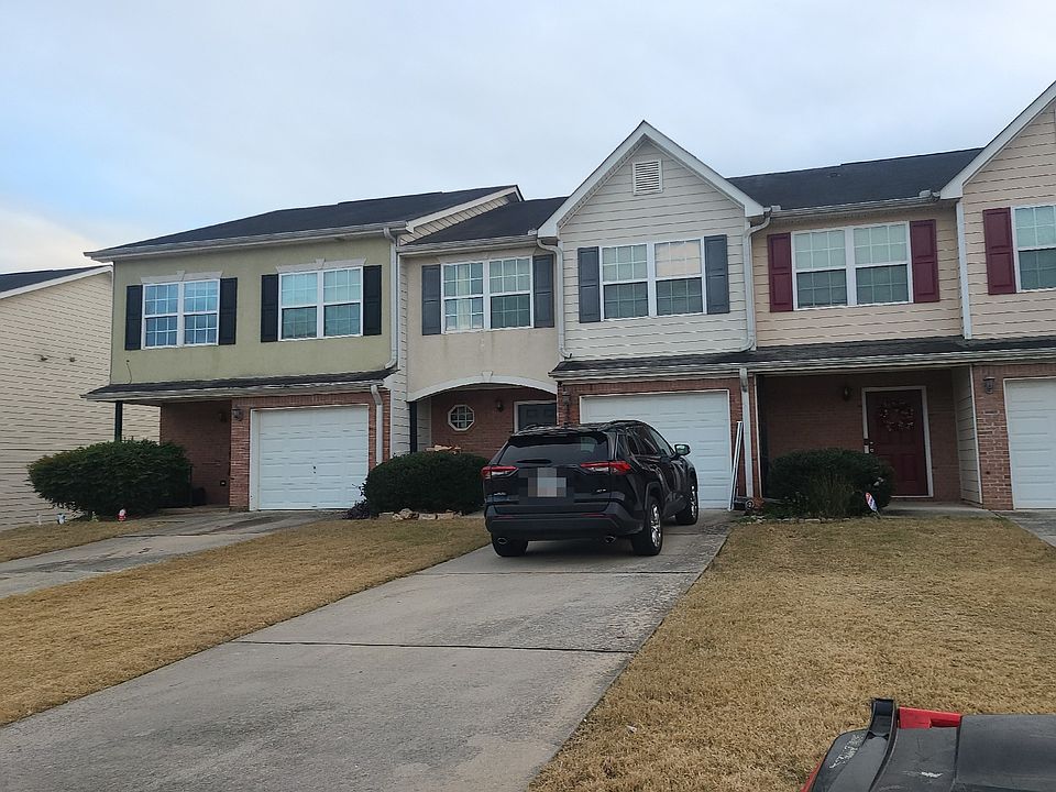 2nd image of 689 Georgetown Ln