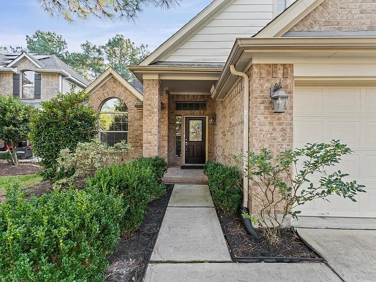 31 Pleasant Point Pl — Photo 3