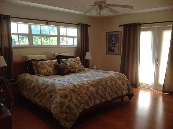 3rd image of 24 Meadowlake Cir N