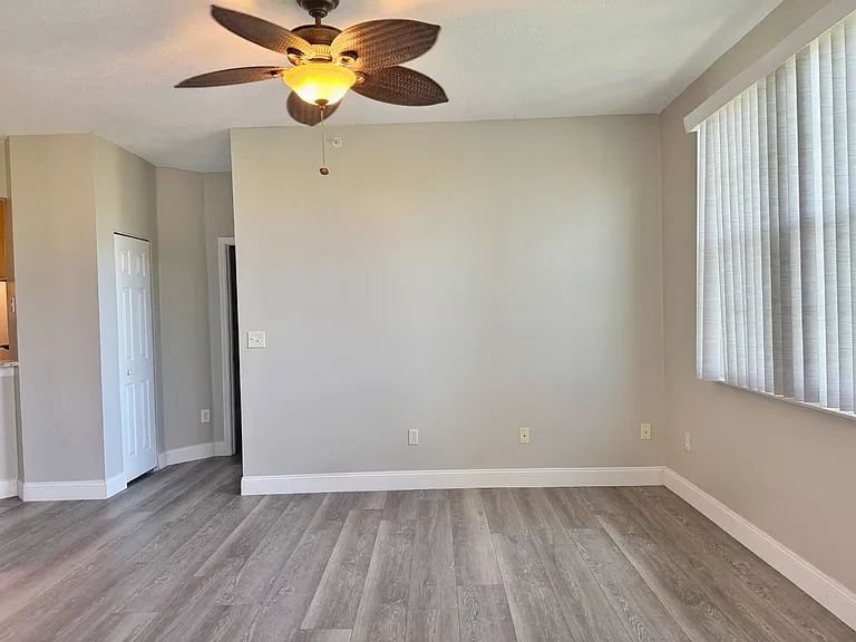 1005-307 Bella Vista Blvd — Photo 9