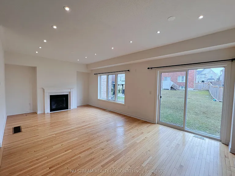 37 Kavanagh Ave — Photo 12