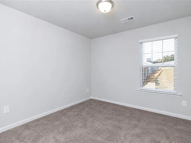 3370 Highbury Way — Photo 12