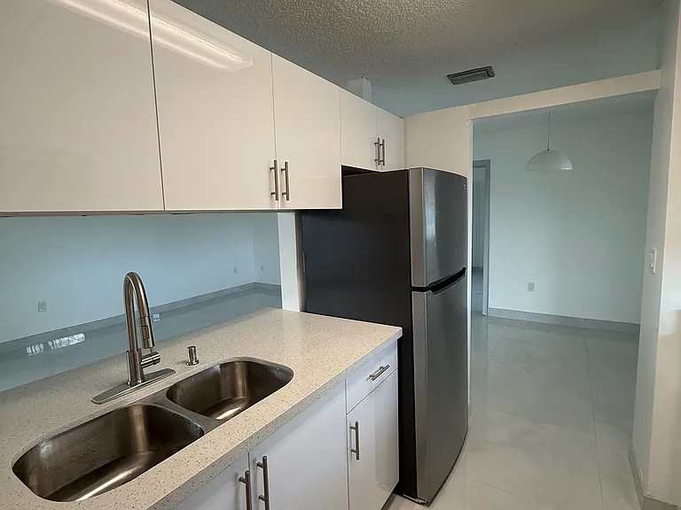15635 SW 74th Circle Dr #15 — Photo 4