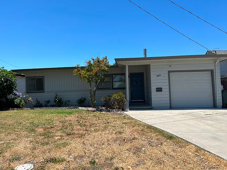 589 Manzanita Ave — Photo 1