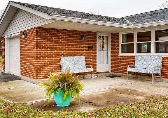 4th image of 3515 Panama Dr