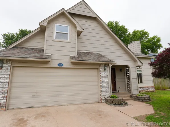 1104 E 137th St, Glenpool, OK 74033