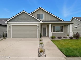 7718 N Girard Cir, Coeur D Alene, ID 83815