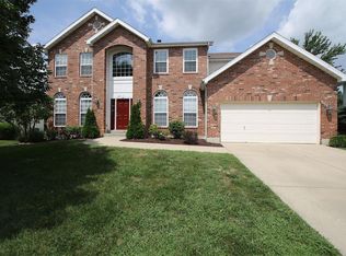 2217 Birmingham Dr, Shiloh, IL 62221