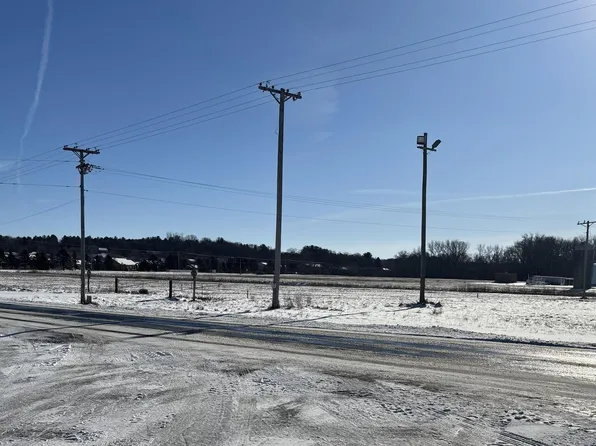 105 Kent Rd, Poynette, WI 53955