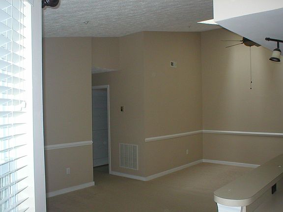 5th image of 707 Harvest Run Dr Unit 301A