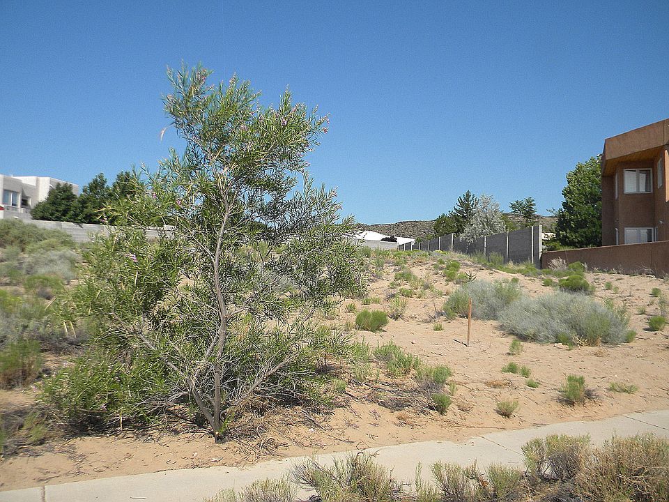1st image of 6803 Tamarisk Place Nw