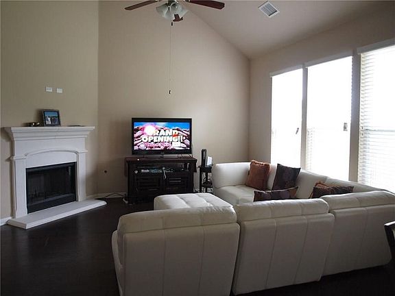 4th image of 1723 Wood Vista Pl