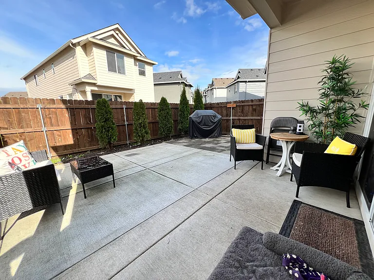 7212 S 13th St — Photo 14