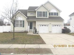 1 Sterling Ct, Blackwood, NJ 08012