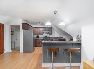 24 Hudson Pl, Weehawken, NJ 07086
