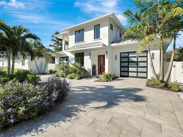 739 5th AVE N, NAPLES, FL 34102