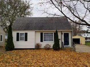 1624 Pierce Ave, Rockford, IL 61103