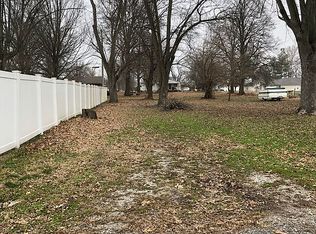 709 E 2nd South St, Mount Olive, IL