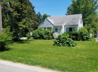 1228 5th St, Aurora, IL 60505