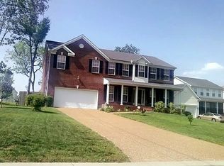 216 Briarcotes Cir, La Vergne, TN 37086