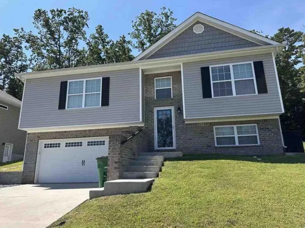 2009 Short Leaf Ln, Soddy Daisy, TN 37379