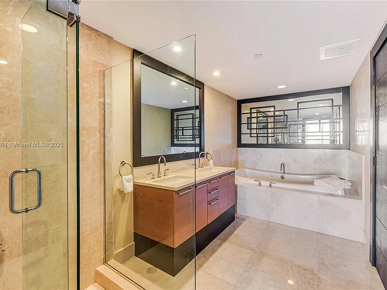 17001 Collins Ave #2508 — Photo 17