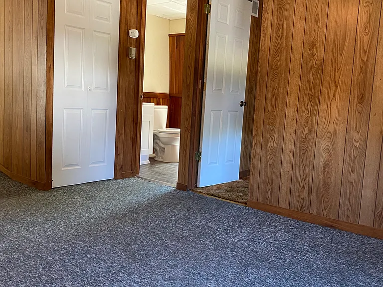 982 Hall Ave — Photo 8