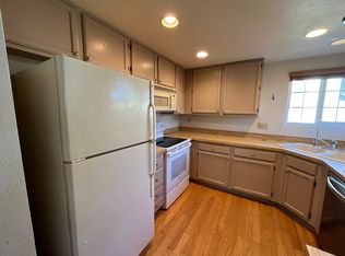 3734 Bennington Ct, Carlsbad, CA 92010